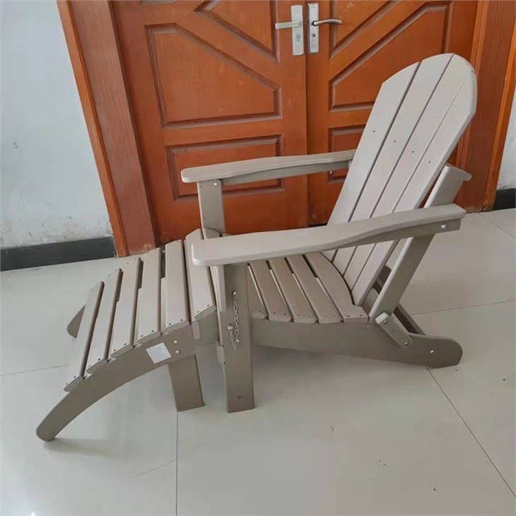 Cozy Adirondack Chair